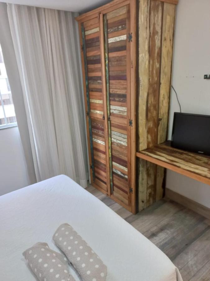 Flat Beverly Hills 401b Apartment